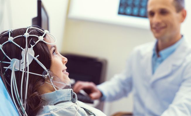 Przygotowanie do badania EEG (elektroencefalografii)