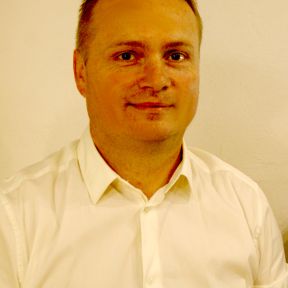 Dr n. med. Bartłomiej Łasocha